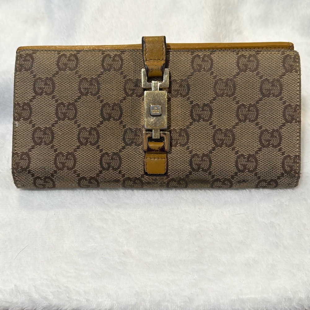 Authentic Gucci GG Supreme Monogram Jackie Continental Wallet Yellow